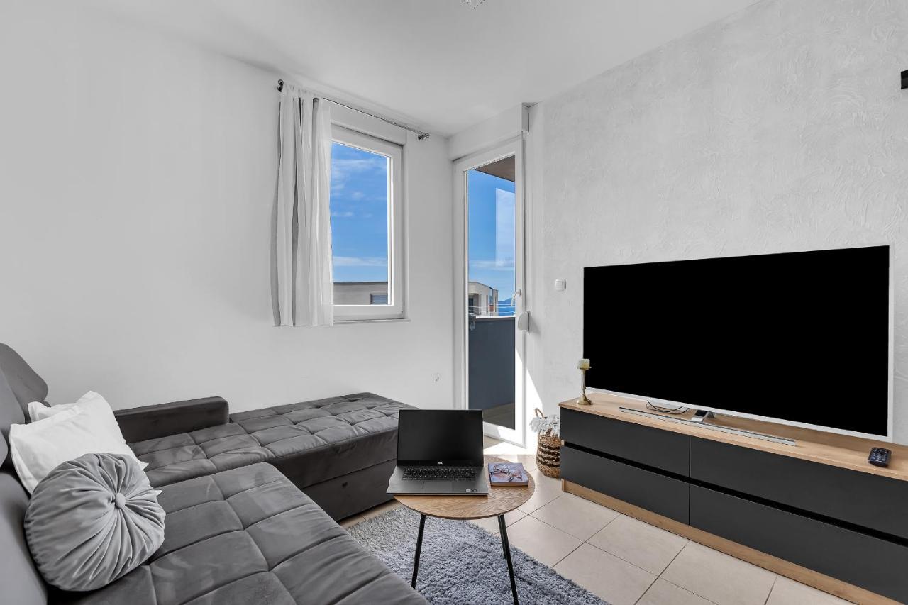 Apartman Magnolia Makarska Zewnętrze zdjęcie